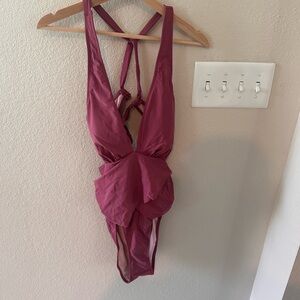 Cute one piece fom Cupshe NWT